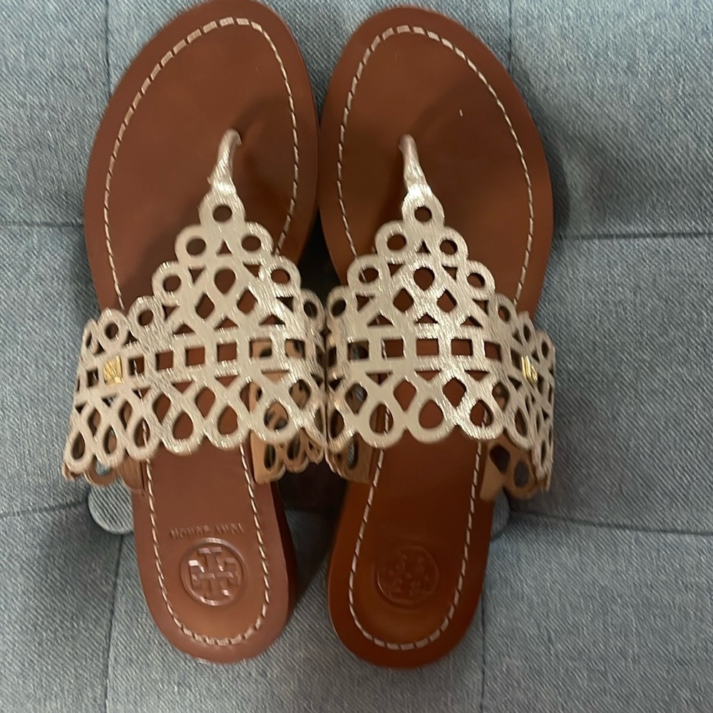 Tory Burch, gold cut out thong sandal size 6
